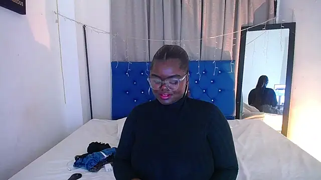 neighbor-ebony online show from July 22, 3:09 am