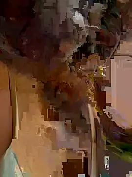 Snapshot of Ebony_Queeen chatting on May 21, 10:28 pm Ebony Queeen online show from May 21, 10:28 pm