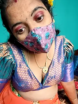 Snapshot of Tamilkannadacouple chatting on February 18, 5:03 am Tamilkannadacouple online show from February 18, 5:03 am