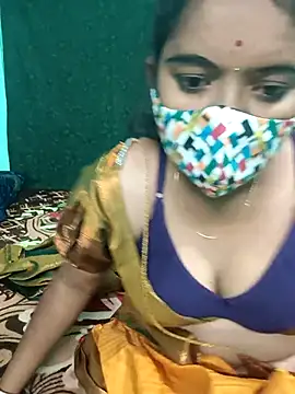 Snapshot of Tamilkannadacouple chatting on February 25, 5:11 pm Tamilkannadacouple online show from February 25, 5:11 pm