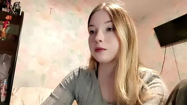 TiaBIanks online show from April 15, 10:44 am