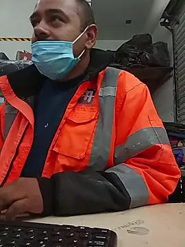 OMARMEX1 online show from April 6, 3:13 pm