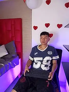 Snapshot of Liam_Sean chatting on February 26, 2:05 pm Liam Sean online show from February 26, 2:05 pm