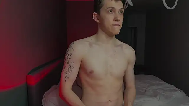 cronck52 online show from February 20, 10:43 pm