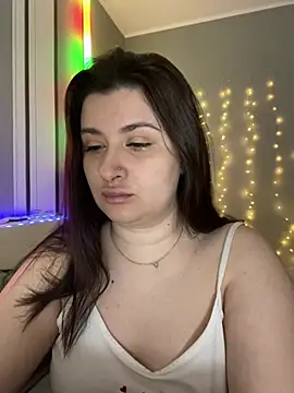 Snapshot of lipsi_vikki chatting on February 14, 4:42 am lipsi vikki online show from February 14, 4:42 am