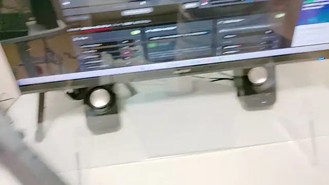 Sana 37  online show from April 24, 1:24 pm