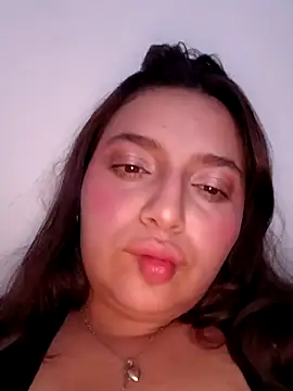 MajoArias online show from March 12, 5:13 am