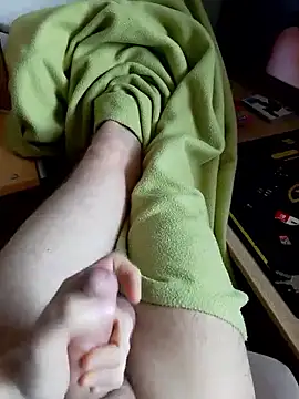 19cmgrosserschwanz online show from April 21, 2:45 pm