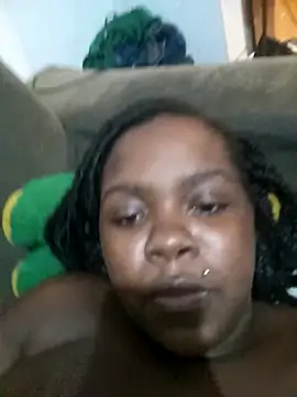 Snapshot of jhessycam5 chatting on February 7, 1:31 am jhessycam5 online show from February 7, 1:31 am