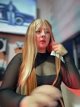 CharlotteUwU  online show from February 9, 11:31 pm