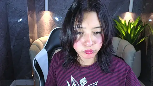 Snapshot of Lisa_Doll_Tx chatting on February 25, 7:45 pm Lisa Doll Tx online show from February 25, 7:45 pm