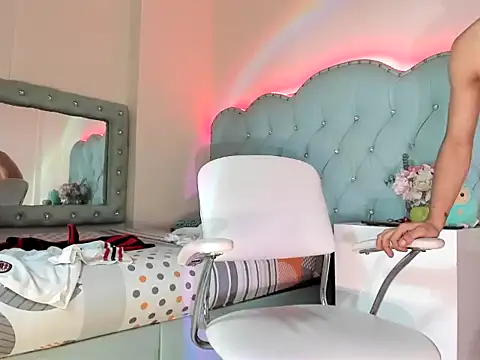 Apolo Richards online show from February 13, 7:43 pm