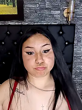  NiniSweet online show from March 5, 8:27 pm