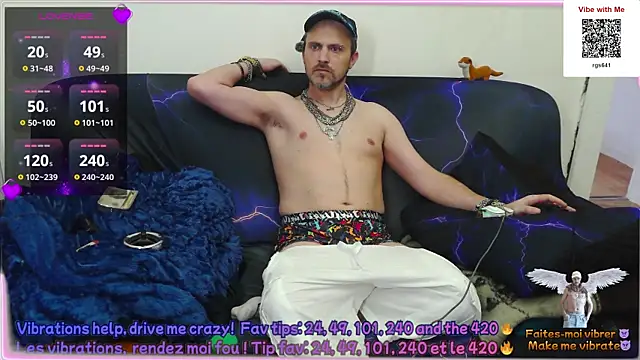 SwatRocShy online show from July 17, 3:39 pm