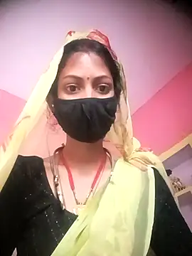 Snapshot of BIG_QWEEN_NO1 chatting on February 10, 8:51 am BIG QWEEN NO1 online show from February 10, 8:51 am