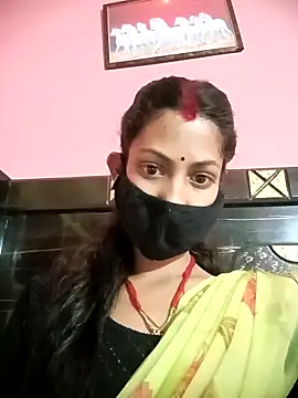 Snapshot of BIG_QWEEN_NO1 chatting on February 22, 5:40 am BIG QWEEN NO1 online show from February 22, 5:40 am