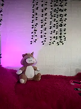 Snapshot of Keyla-moon chatting on February 20, 5:57 pm Keyla-moon online show from February 20, 5:57 pm