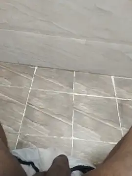 Snapshot of Telugucouple69 chatting on February 20, 10:05 am Telugucouple69 online show from February 20, 10:05 am