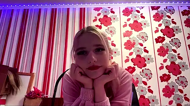 Snapshot of MiaBerlateen chatting on February 11, 3:06 pm MiaBerlateen online show from February 11, 3:06 pm