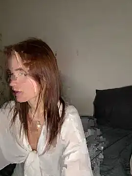 Snapshot of Emma_Songae chatting on March 2, 7:32 pm Emma Songae online show from March 2, 7:32 pm