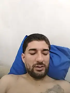 Camilo696903 online show from May 20, 12:22 pm