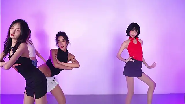 Snapshot of Believe-girl chatting on February 26, 12:26 pm Believe-girl online show from February 26, 12:26 pm