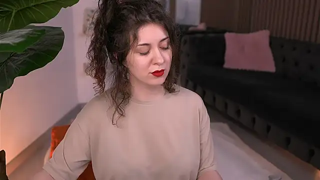 Snapshot of VansessaNyx chatting on May 22, 10:59 pm VansessaNyx online show from May 22, 10:59 pm