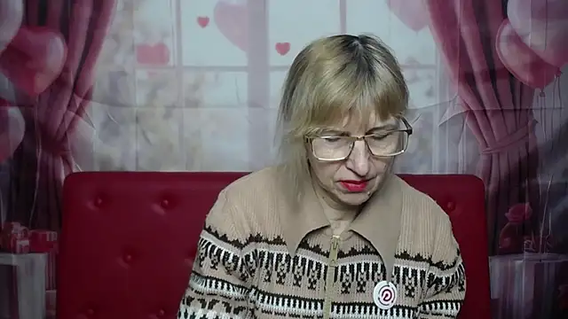 PattySanny online show from April 11, 5:06 pm