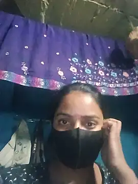 Snapshot of Komal4050 chatting on May 22, 4:34 pm Komal4050 online show from May 22, 4:34 pm
