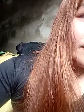 Snapshot of Miesi-c2clove chatting on March 1, 9:44 am Miesi-c2clove online show from March 1, 9:44 am