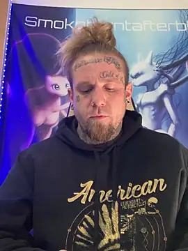 Snapshot of Smokebluntafterblunt chatting on February 11, 3:50 pm Smokebluntafterblunt online show from February 11, 3:50 pm