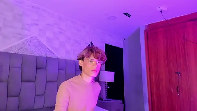 AngelDoll 1 online show from February 21, 4:35 am