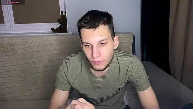 Snapshot of Donald_boy chatting on February 17, 7:09 pm Donald boy online show from February 17, 7:09 pm