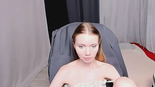 lada2k4 online show from February 22, 5:44 pm