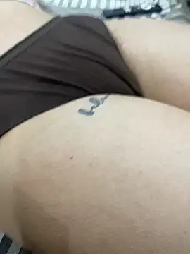 unicornbabe23 online show from June 3, 2:33 pm