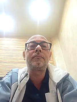 Snapshot of pareja47 chatting on April 26, 2:59 pm pareja47 online show from April 26, 2:59 pm