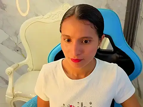 Cataleya23 a online show from March 26, 7:41 pm