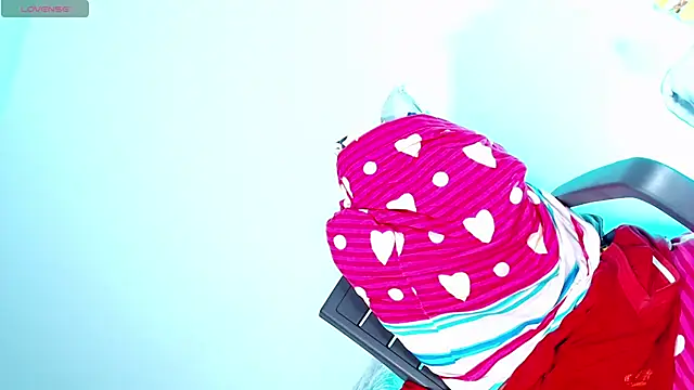 susej bigblackcock online show from April 12, 5:45 am