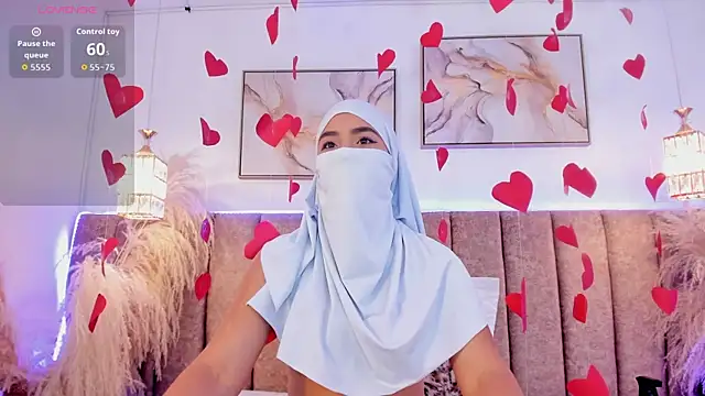 Snapshot of Yaasmin_ chatting on February 13, 7:10 pm Yaasmin online show from February 13, 7:10 pm