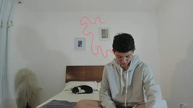 Snapshot of hardcoreheat_ind chatting on February 23, 11:02 pm hardcoreheat ind online show from February 23, 11:02 pm