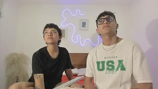 hardcoreheat ind online show from March 13, 1:01 am