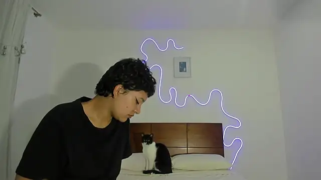 hardcoreheat ind online show from March 24, 1:10 am