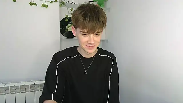 YourMilkyGuy online show from March 17, 3:15 pm