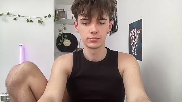 YourMilkyGuy online show from April 16, 12:28 pm