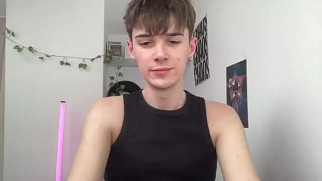 YourMilkyGuy online show from June 1, 1:35 pm