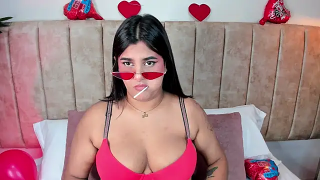 Roxy Sin online show from February 14, 8:05 pm