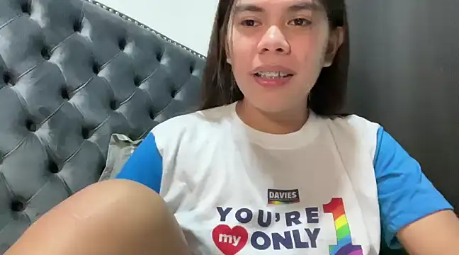 Mooree naba online show from February 10, 12:18 pm