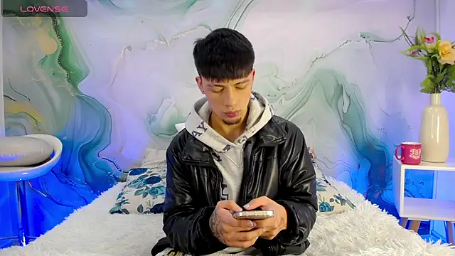 Snapshot of Novoa_Prime chatting on March 3, 3:23 am Novoa Prime online show from March 3, 3:23 am