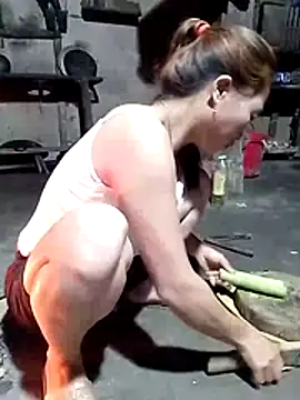 Nhoccon90 online show from April 28, 10:37 pm