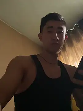 Snapshot of baron5008 chatting on February 27, 8:14 am baron5008 online show from February 27, 8:14 am